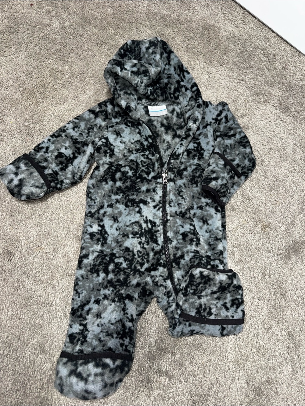 Columbia Infant Boys Fleece Bunting Suit Gray Hooded 6-12 Months Cozy
